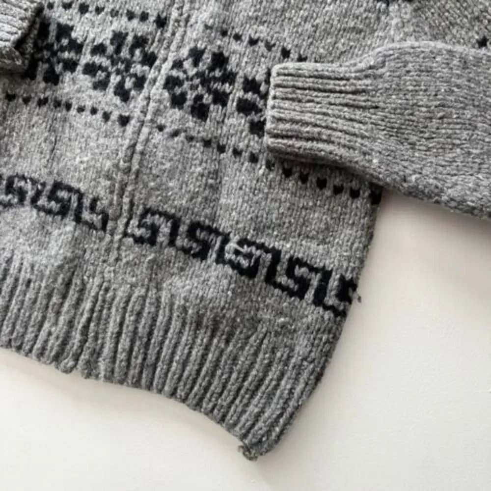 Vintage GAP Hand Knit Cowichan Full Zip Cardigan Sweater Size Medium 90s - Picture 6 of 10